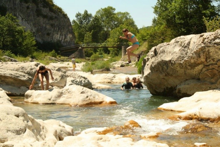 Bathing in the river Roubion
